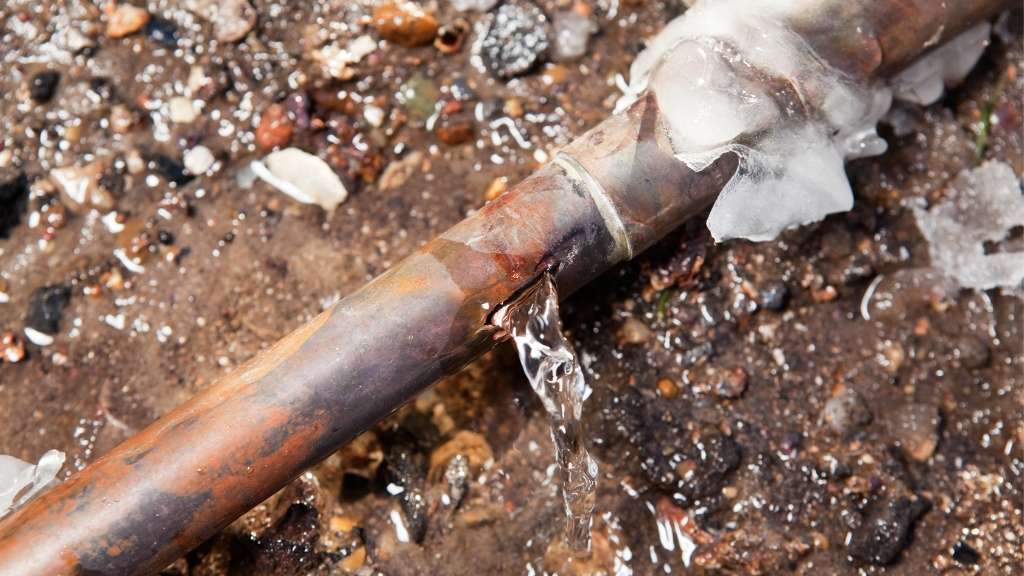 How to Prevent Frozen Pipes in Saskatoon Winters
